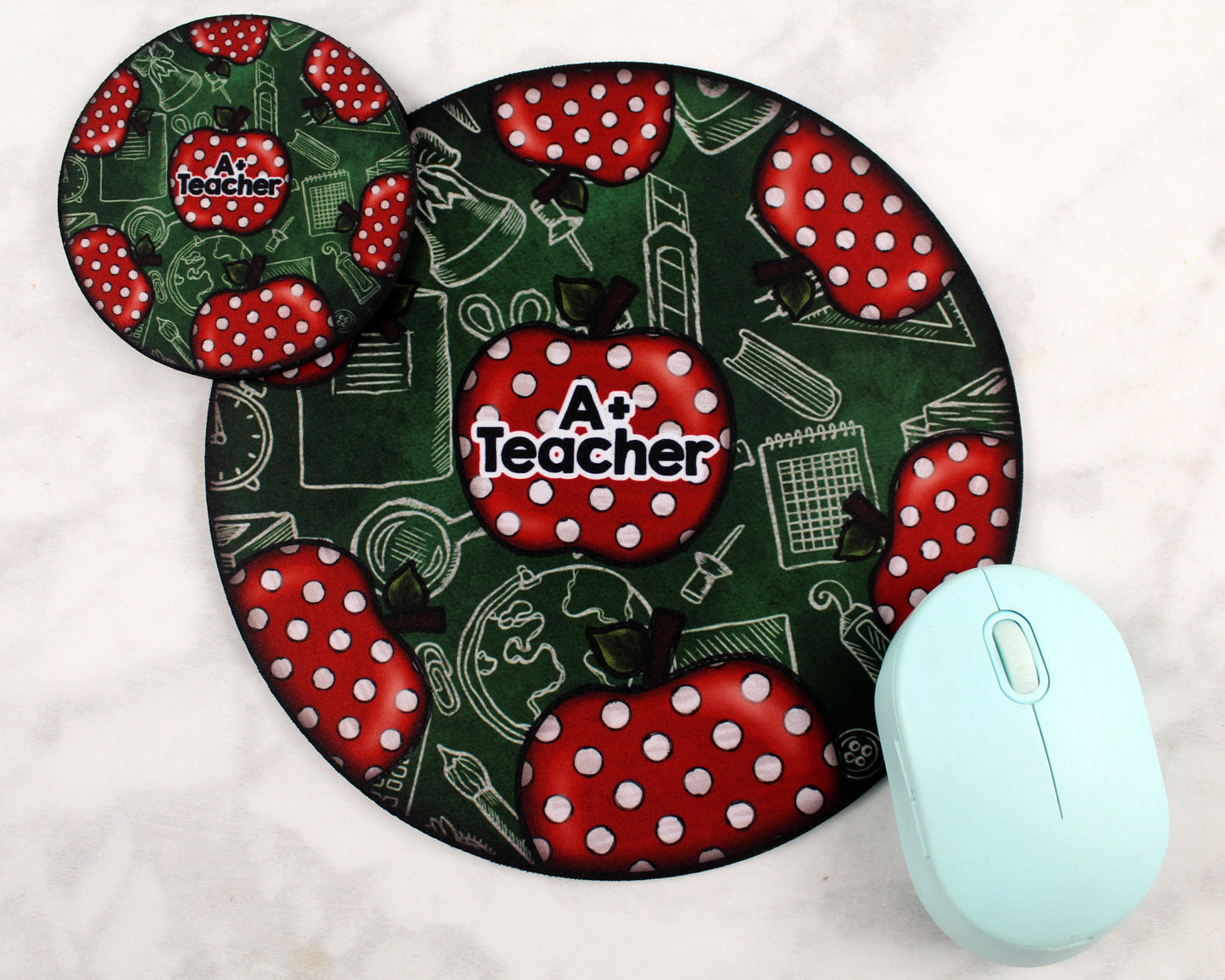 A+ Teacher with Apples Desk Set